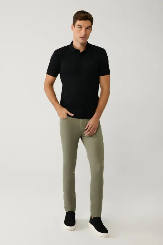 Schwarzes Herren-T-Shirt aus 100 % Baumwolle mit 3 Knöpfen, Jacquard-Polokragen und normaler Passform A41Y1354 - Schwarz - 5