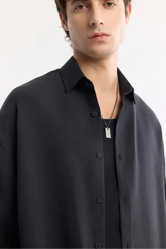 Erkek Siyah Alttan Britli Yaka Soft Touch Oversize Fit Gömlek A51Y2168 - Siyah - 2