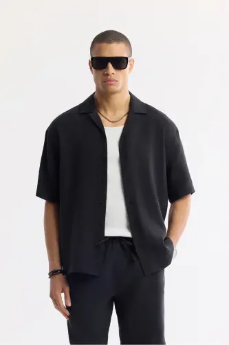 Erkek Siyah Apaj Yaka Soft Touch Kısa Kol Oversize Fit Gömlek A51Y2006 - Siyah - 1