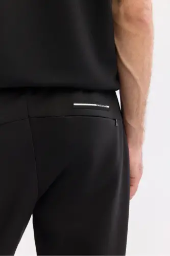 Erkek Siyah Beli Lastikli Bağcıklı Bi-Stretch Regular Fit Eşofman Altı A51Y3400 - Siyah - 6