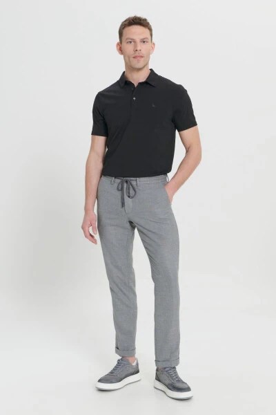 Erkek Siyah Comfort Fit Rahat Kesim Yan Cepli Desenli Beli Lastikli Pantolon-Siyah - ALTINYILDIZ CLASSICS (1)