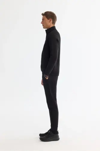Erkek Siyah Dik Yaka Fermuarlı 3 İplik Şardonlu Regular Fit Sweatshirt E001020 - Siyah - 3