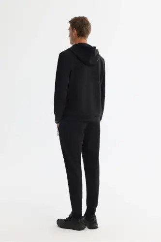 Erkek Siyah Kapüşonlu İnterlok Kumaş Fermuarlı Basic Regular Fit Sweatshirt B001102 - Siyah - 4