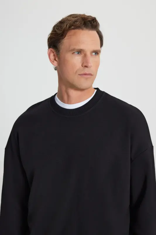 Erkek Siyah Oversize Bol Kesim 3 Iplik Bisiklet Yaka Pamuklu Sweatshirt - Siyah - 5