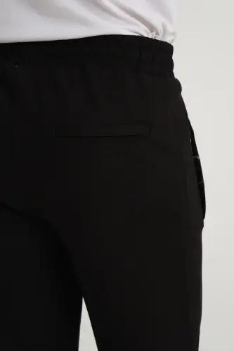 Erkek Regular Fit Beli Bağcıklı Düz Paça Nakış Detaylı Penye Kumaş Siyah Eşofman Altı - Siyah - 3