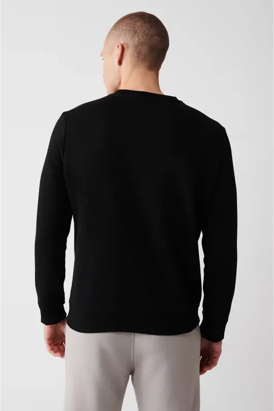 Erkek Siyah Şardonlu Kumaş Bisiklet Yaka Basic Sweatshirt E001017-Siyah - 4