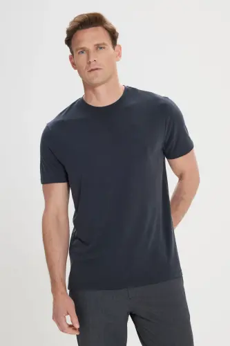 Erkek Siyah Slim Fit Dar Kesim Bisiklet Yaka Pamuklu Tişört-Siyah 