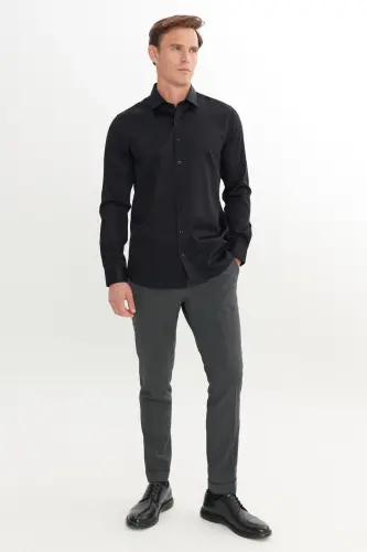Erkek Siyah Slim Fit Dar Kesim Klasik Yaka %100 Pamuk Ütü Gerektirmeyen Non-Iron Gömlek - Siyah - ALTINYILDIZ CLASSICS (1)