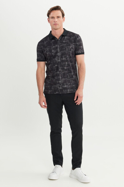 Erkek Siyah Slim Fit Dar Kesim Polo Yaka Pamuklu Baskılı Tişört - 2