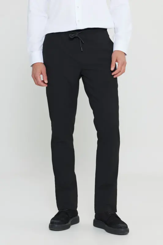 Erkek Siyah Diz İzi Yapmayan Beli Bağlamalı Yan Cepli Jogger Pantolon Slim Fit Rahat Kesim - Siyah - 2