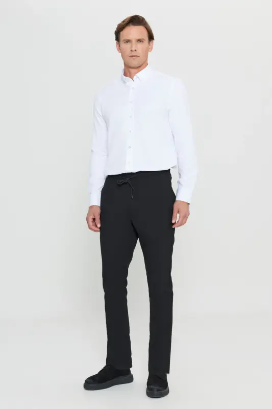 Erkek Siyah Diz İzi Yapmayan Beli Bağlamalı Yan Cepli Jogger Pantolon Slim Fit Rahat Kesim-Siyah - MODAZONE