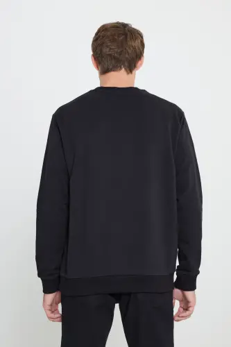 Erkek Siyah Standart Fit Normal Kesim Bisiklet Yaka 3 Iplik Pamuklu Sweatshirt - Siyah - 5