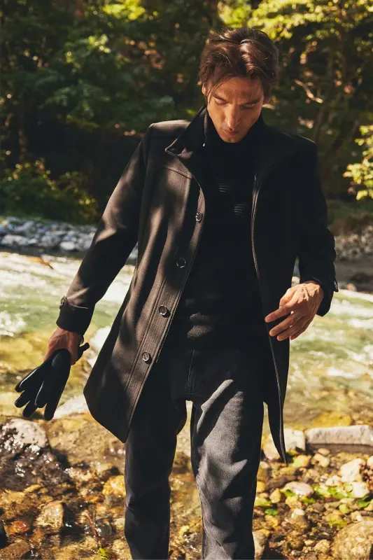 Erkek Siyah Standart Fit Normal Kesim Dik Yaka Yünlü Desenli Kaban-Siyah - 1