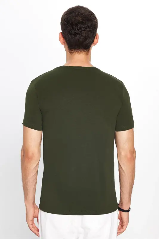 Erkek Slim Fit Dar Kesim Pamuklu Yumuşak Doku Likralı Esnek Kumaş Basic Haki Bisiklet Yaka Tişört-Haki - 5