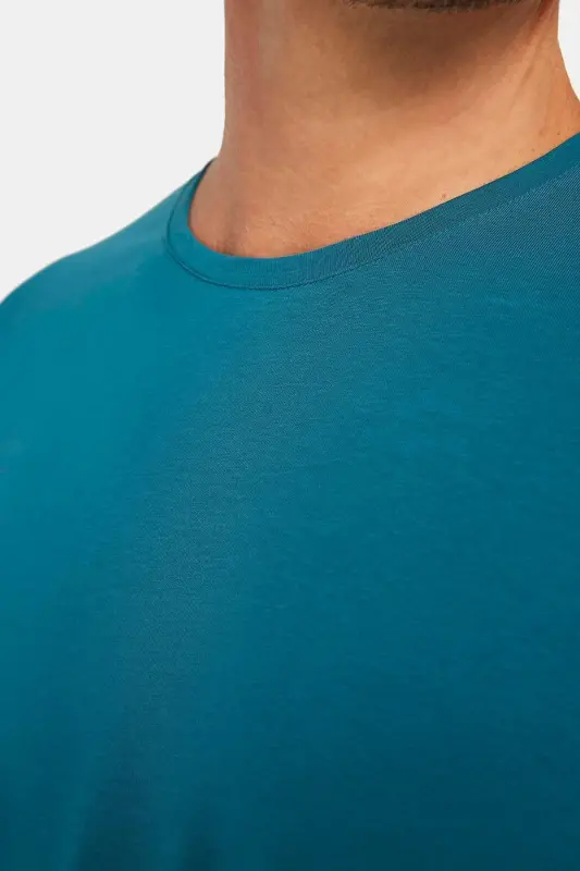 Erkek Slim Fit Dar Kesim Pamuklu Yumuşak Doku Likralı Esnek Kumaş Basic Petrol Bisiklet Yaka Tişört-Petrol - 3