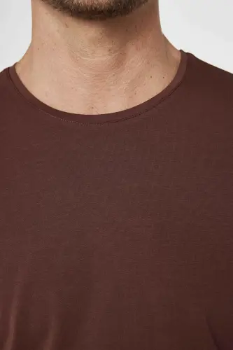Erkek Slim Fit Dar Kesim Pamuklu Yumuşak Dokulu Esnek Kumaş Düz Basic Kahverengi Bisiklet Yaka Tişör - Kahverengi - 5