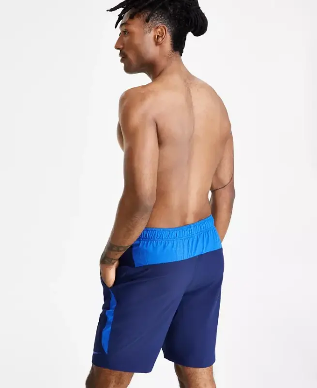 Men's Contend Water-Repellent Colorblocked 9