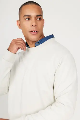 Erkek Su Yeşili Standart Fit Normal Kesim Bisiklet Yaka 3 Iplik Pamuklu Sweatshirt - Bej - 5