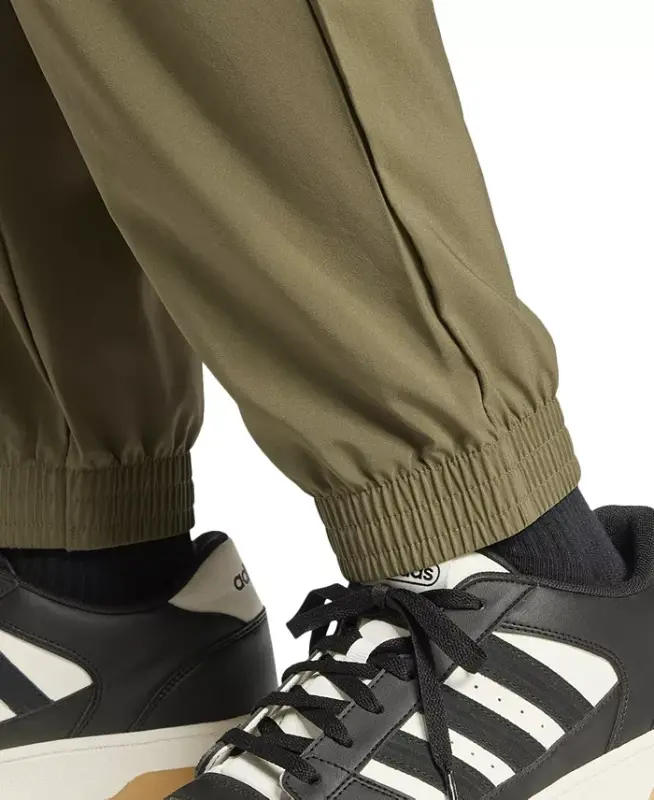 Men's Essentials Small Logo Cargo Pants - Olive/blk - 4