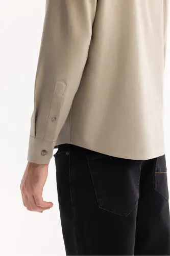 Erkek Vizon Düğmeli Yaka Pamuklu Soft Touch Regular Fit Gömlek B002036 - Vizon - 5