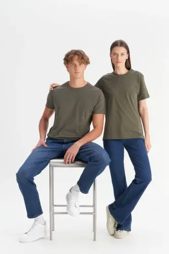 Erkek/unisex Haki %100 Pamuk Slim Fit Dar Kesim Bisiklet Yaka Basic Tişört-Haki - AC&CO / ALTINYILDIZ CLASSICS (1)