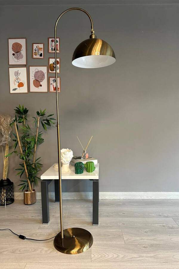 Eskitme Lambader Hareketli Başlık Modern Dekoratif Metal Oturma Odası Çalışma Odası Zemin Lambası-Eskitme - 4