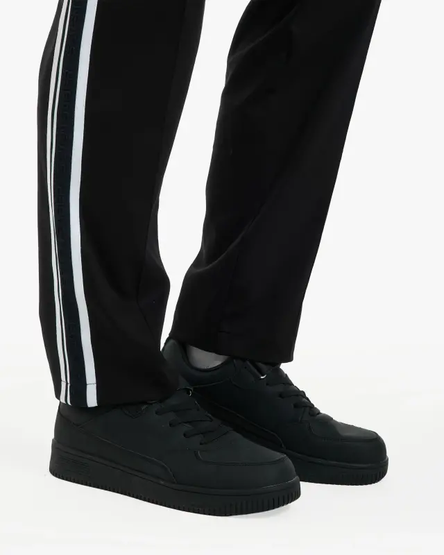 Sweatpants - BLACK - 9