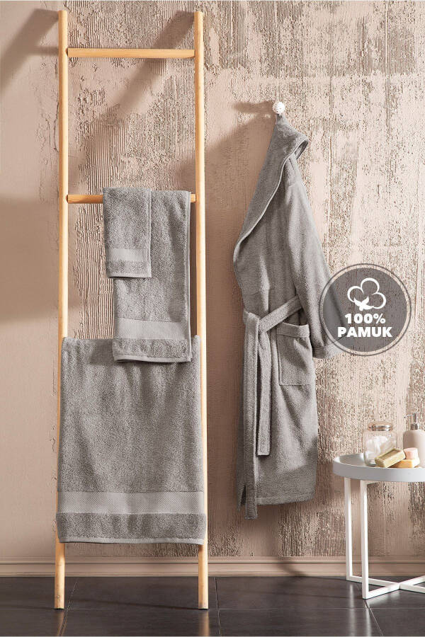 Essentials Bathrobe - Grey - 2