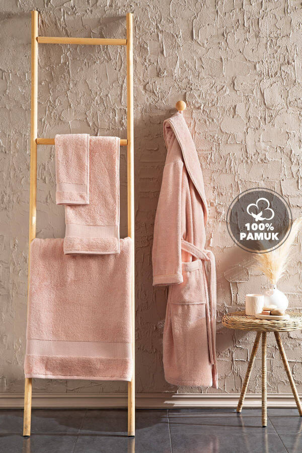 Essentials Bathrobe - Powder - 2