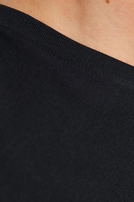 Essentials Cotton Slim Fit Crew Neck T Shirt Men's T SHIRT 12233999-BLACK - 5