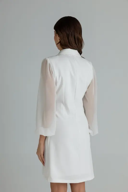 Eteği Piliseli Kruvaze Ceket Yaka Kolları Tül Detaylı Beyaz Abiye Elbise 24K2169-BEYAZ - 4