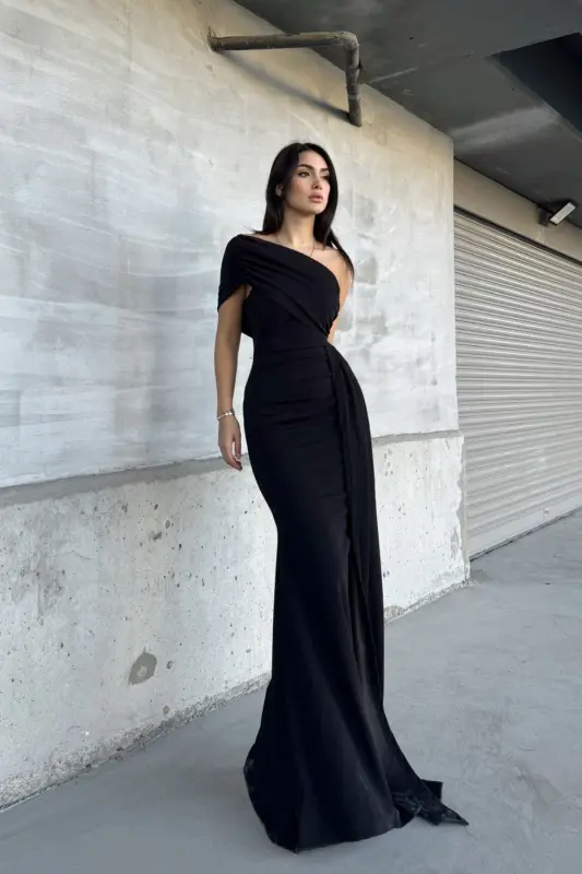 Ewo One Shoulder Tail Black Evening Dress - 1