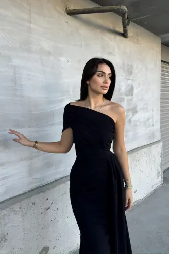 Ewo One Shoulder Tail Black Evening Dress - 3