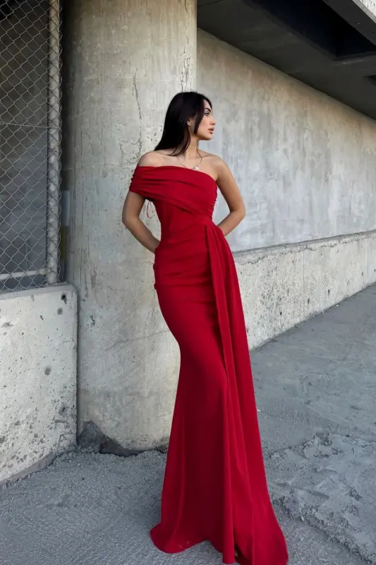 Ewo Tailed One Shoulder Evening Dress-RED - 4
