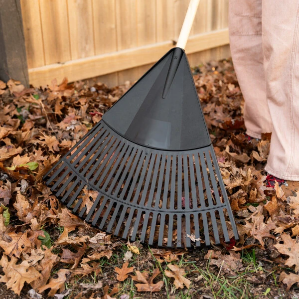 Expert Gardener, 24-inch Wood and Poly Leaf Rake - 14