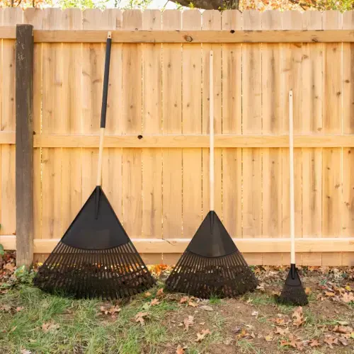 Expert Gardener 30-inch Wood and Poly Leaf Rake - 8
