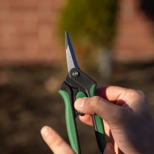 Expert Gardener Snipping Shears - 1
