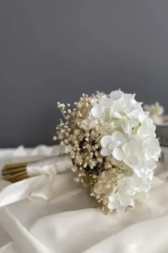 Eyaz Hydrangea Bridal Corsage with Chips 2-Piece Set - GENEL MARKALAR (1)
