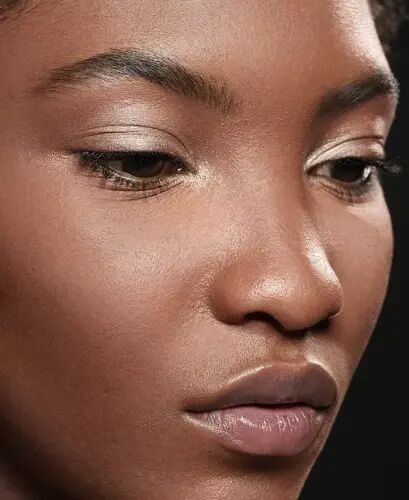 Eye Tint Long-Lasting Liquid Eyeshadow - 9S Sand - Armani (1)