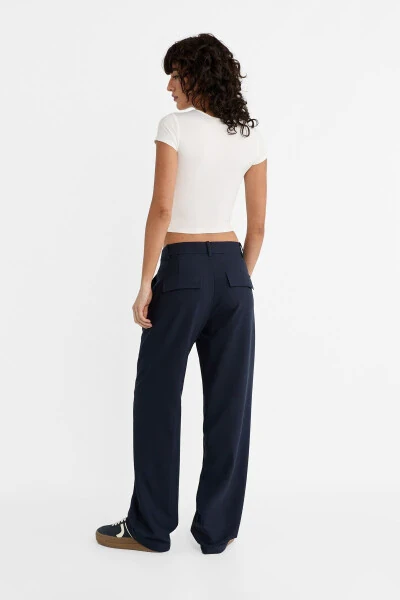 Fabric pants with pockets - 11