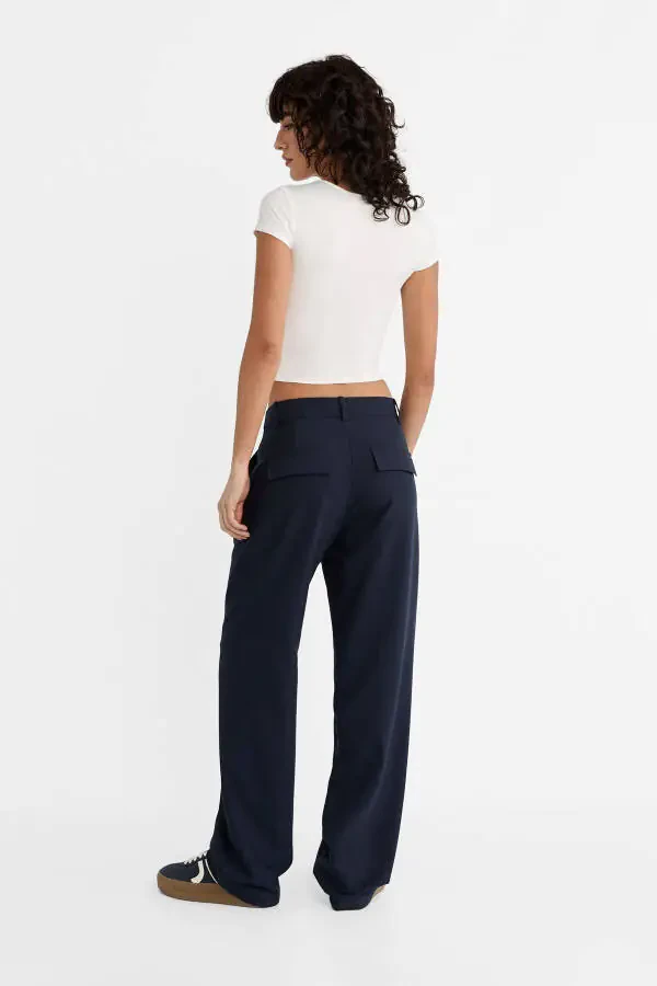 Fabric pants with pockets - 11