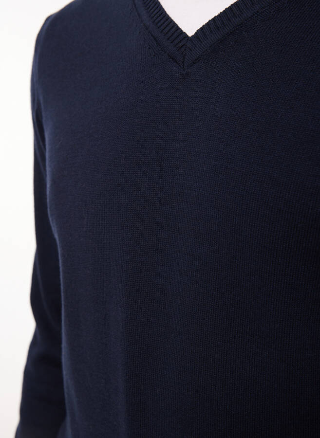 Fabrika V-Neck Regular Fit Solid Navy Blue Men's Sweater SPBF3WM-SWE5006 - 4