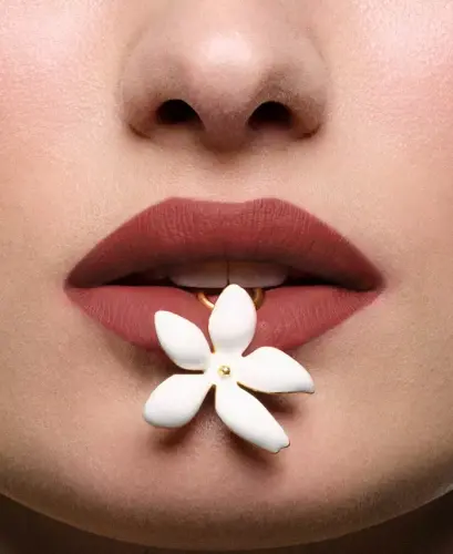 Fabulous Kiss Matte Lipstick Refill-420 - Lucky (warm rosewood) - 4