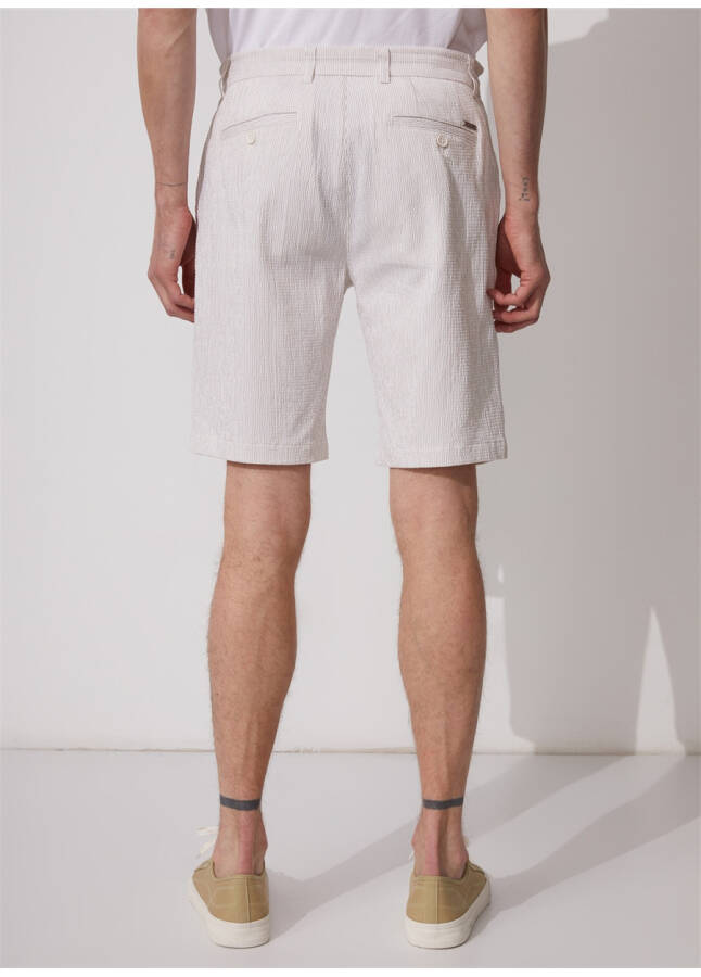 Factory Ecru Men's Basic Bermuda Shorts - 16