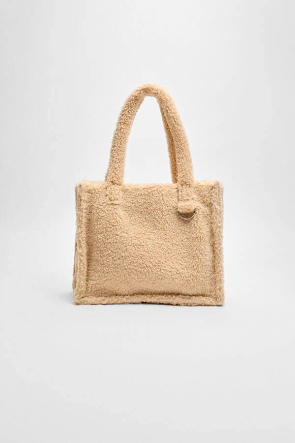 Faux fur tote bag - 1