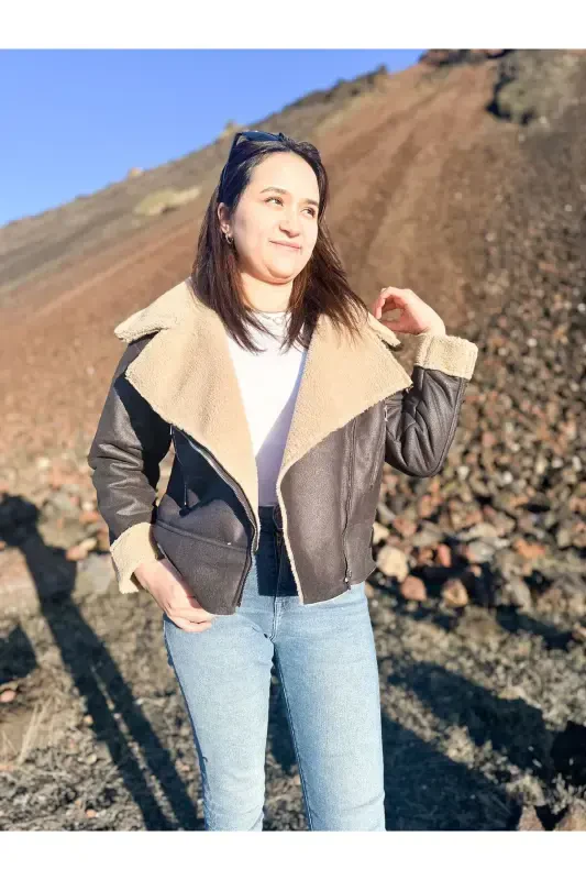 Faux Suede Crop Jacket with Faux Fur Lining-BLACK - 2