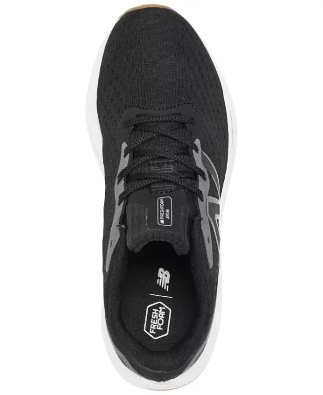 Finish Line'dan ayollar uchun yangi Fresh Foam Arishi v4 yugurish krosovkalari — qora rang. - 4