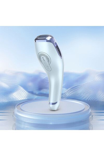 First Class - Unlimited Pulse IPL with Special Sapphire Ice Head Technology - 9