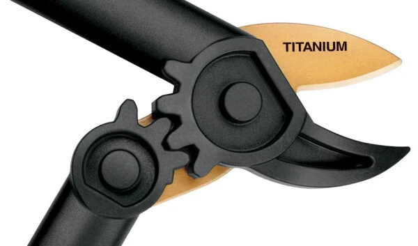 Fiskars PowerGear Titanium Lopper (15