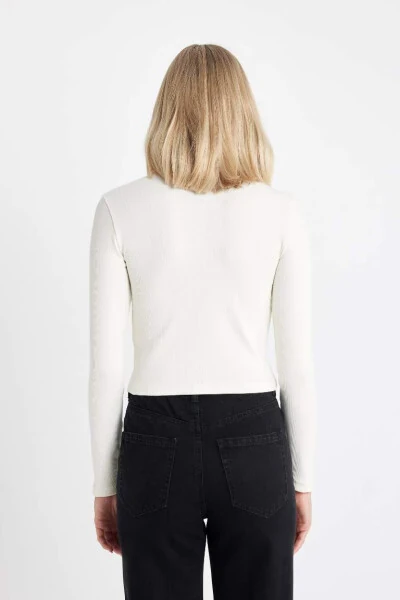 Fitted Bisiklet Yaka Fitilli Kaşkorse Uzun Kollu Tişört Kırık Beyaz - Defacto (1)